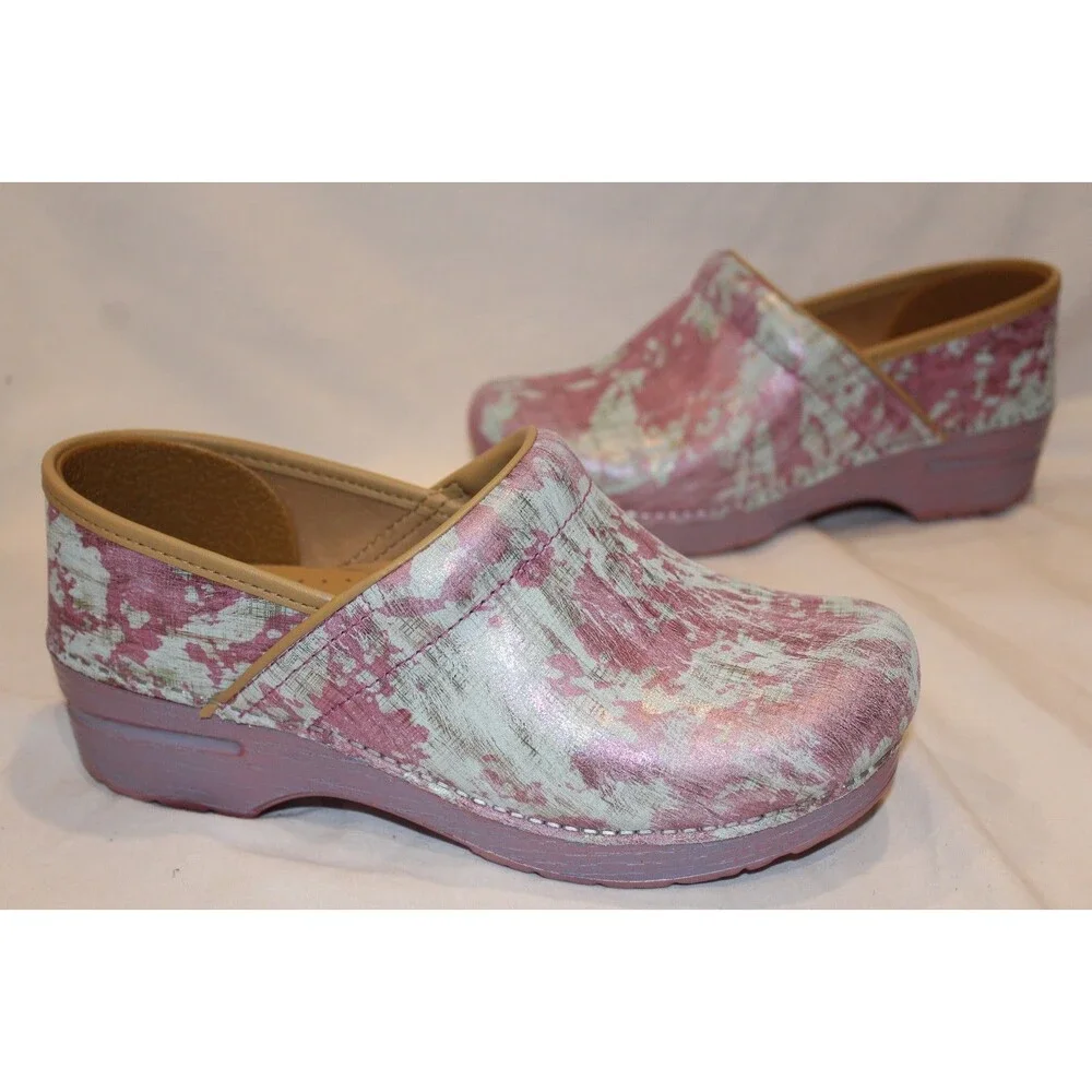 DANSKO WOMEN'S PROFESSIONAL SLIP ON METALLIC CLOGS WIDE NIB PINK - Picture 7 of 8
